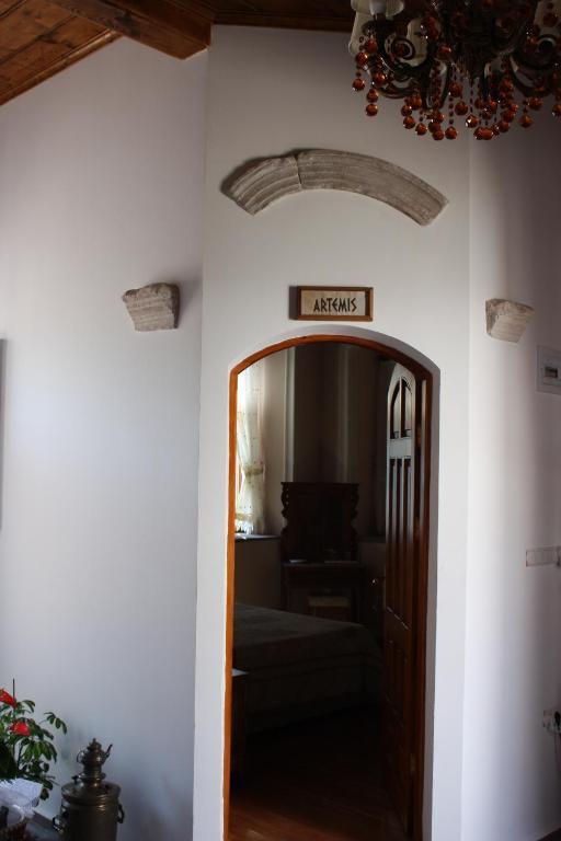 Hera Hotel Bergama Quarto foto